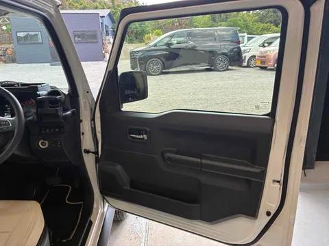 Suzuki Jimny Nomade