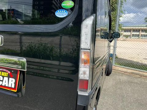 Honda N-VAN Plus Style