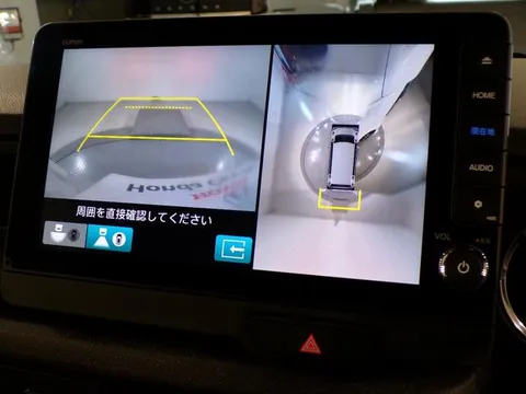 Honda N-BOX Custom