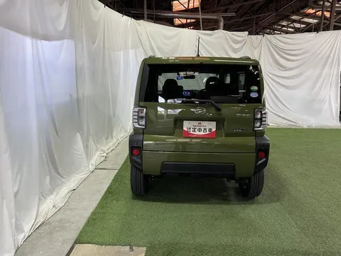 Daihatsu Taft