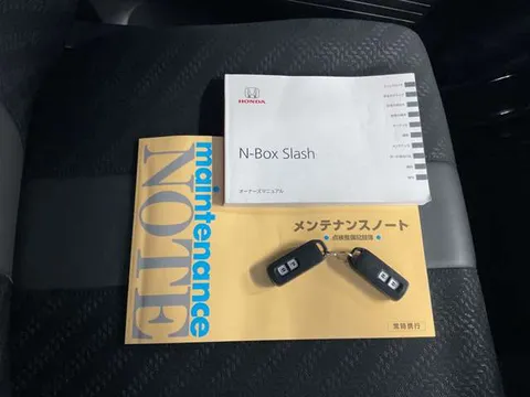 Honda N-BOX Slash