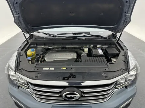 Gac GS8