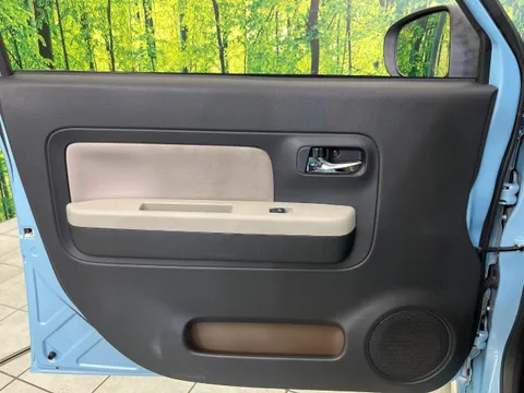 Daihatsu Mira Tocot
