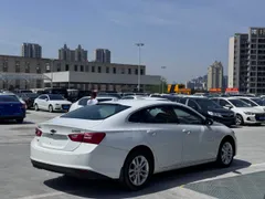 Chevrolet Malibu XL