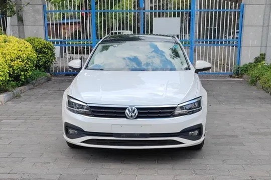 Volkswagen Lamando
