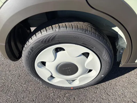 Suzuki Alto Lapin LC