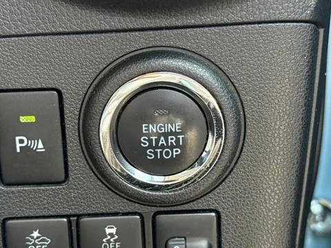 Daihatsu Mira Tocot