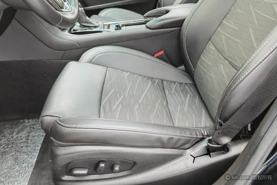 Cadillac ATS-L