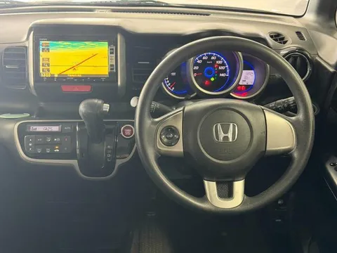 Honda N-BOX Plus Custom