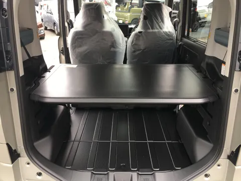 Suzuki Spacia Base