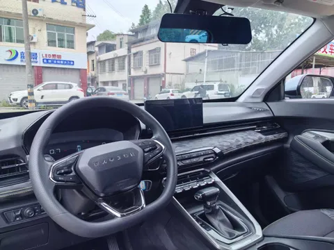 Baojun RS-3