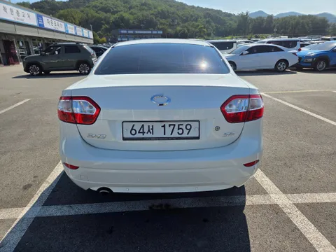 Renault SM3