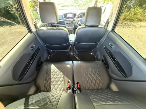 Suzuki Wagon R Stingray