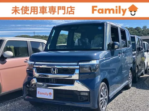 Honda N-BOX Custom