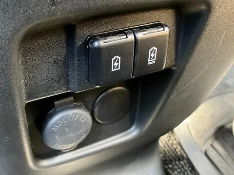 Suzuki Spacia Base