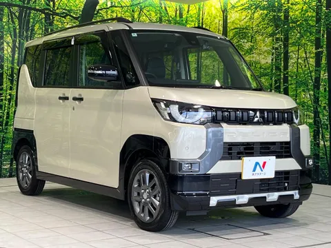 Mitsubishi Delica Mini