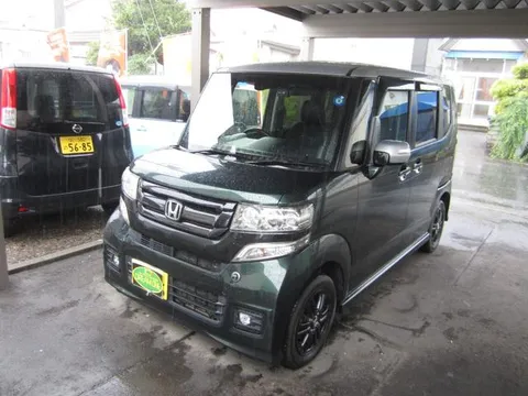 Honda N-BOX Plus Custom