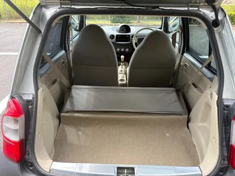Daihatsu Esse