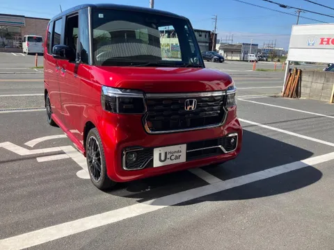 Honda N-BOX Custom
