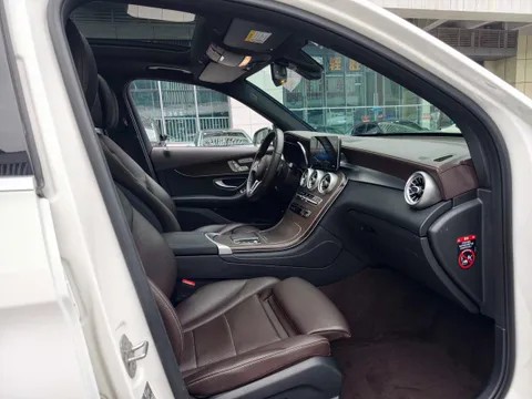 Mercedes-Benz Mercedes-Benz GLC