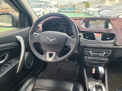Renault SM3