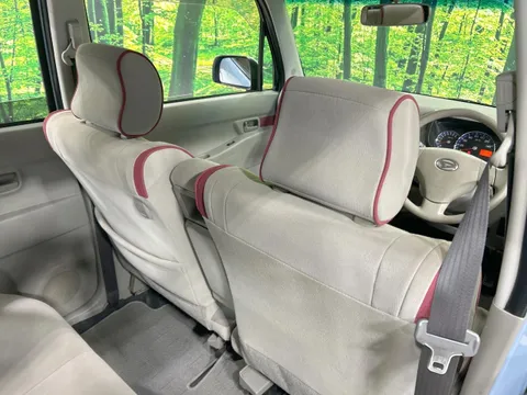 Daihatsu Move Conte