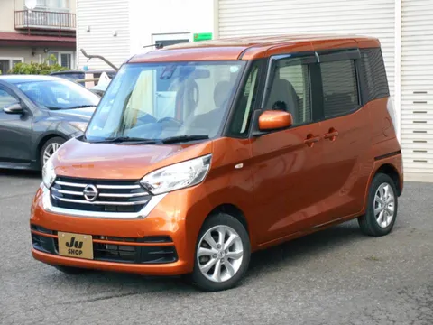 Nissan Dayz Roox