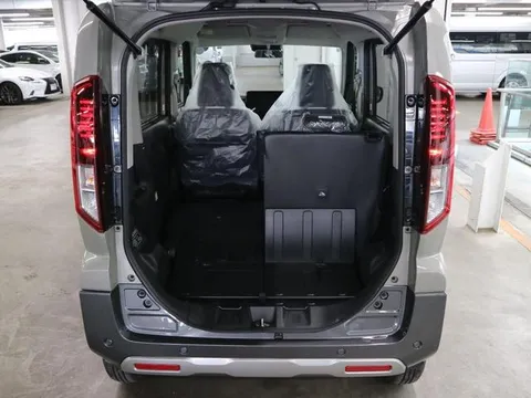 Suzuki Spacia Gear