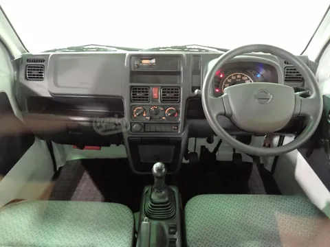 Nissan Clipper Truck