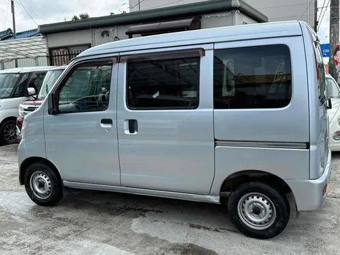 Daihatsu Hijet Cargo