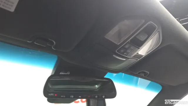 Hyundai Grand Santa Fe (Maxcruz)