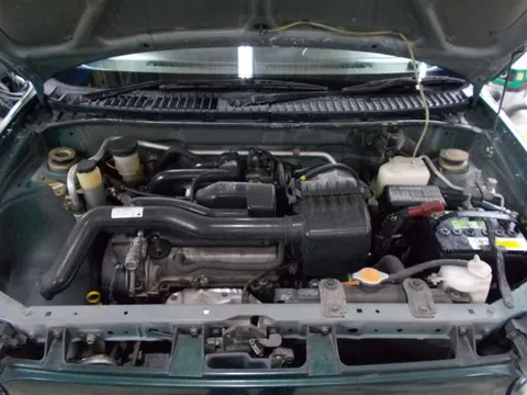Daihatsu Mira Gino