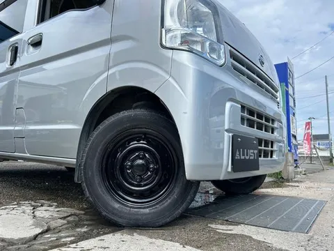 Nissan Clipper