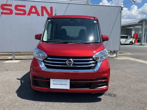Nissan Dayz Roox