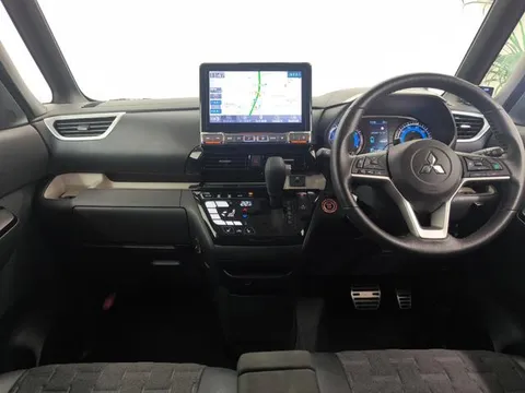 Mitsubishi Delica Mini
