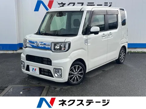 Toyota Pixis Mega