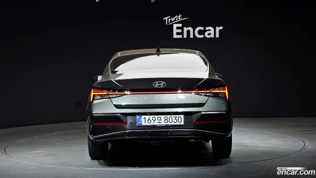 Hyundai Elantra (Avante)