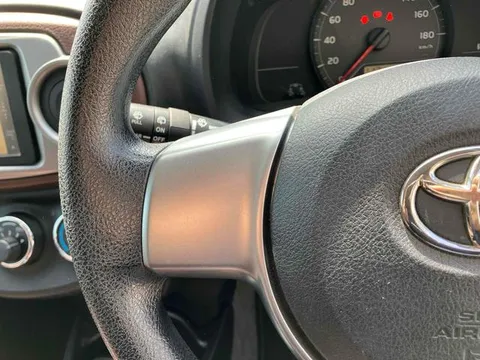 Toyota Yaris (Vitz)