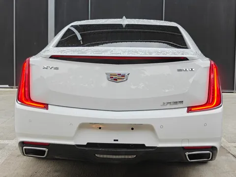 Cadillac XTS