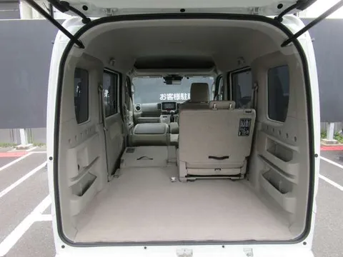 Nissan Clipper Rio