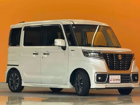Suzuki Spacia Custom