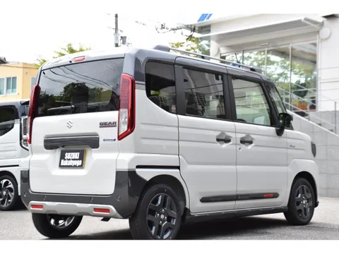 Suzuki Spacia Gear