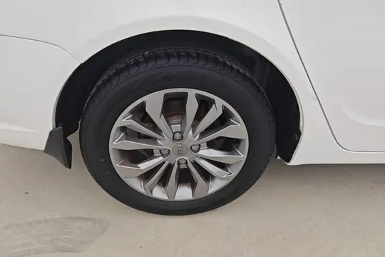 Geely Vision