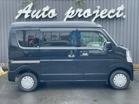 Nissan Clipper