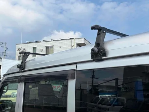 Mitsubishi Minicab Van