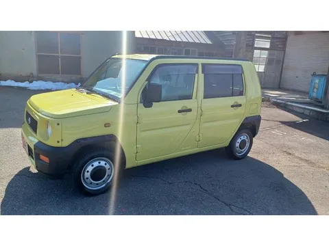 Daihatsu Naked