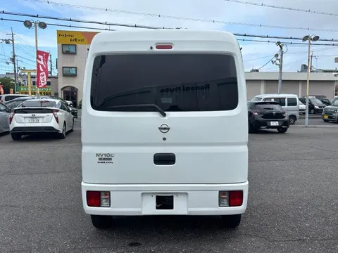 Nissan Clipper