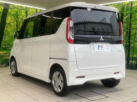 Mitsubishi eK Space