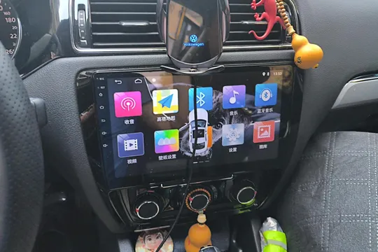 Volkswagen Sagitar