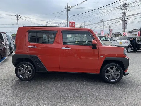 Daihatsu Taft